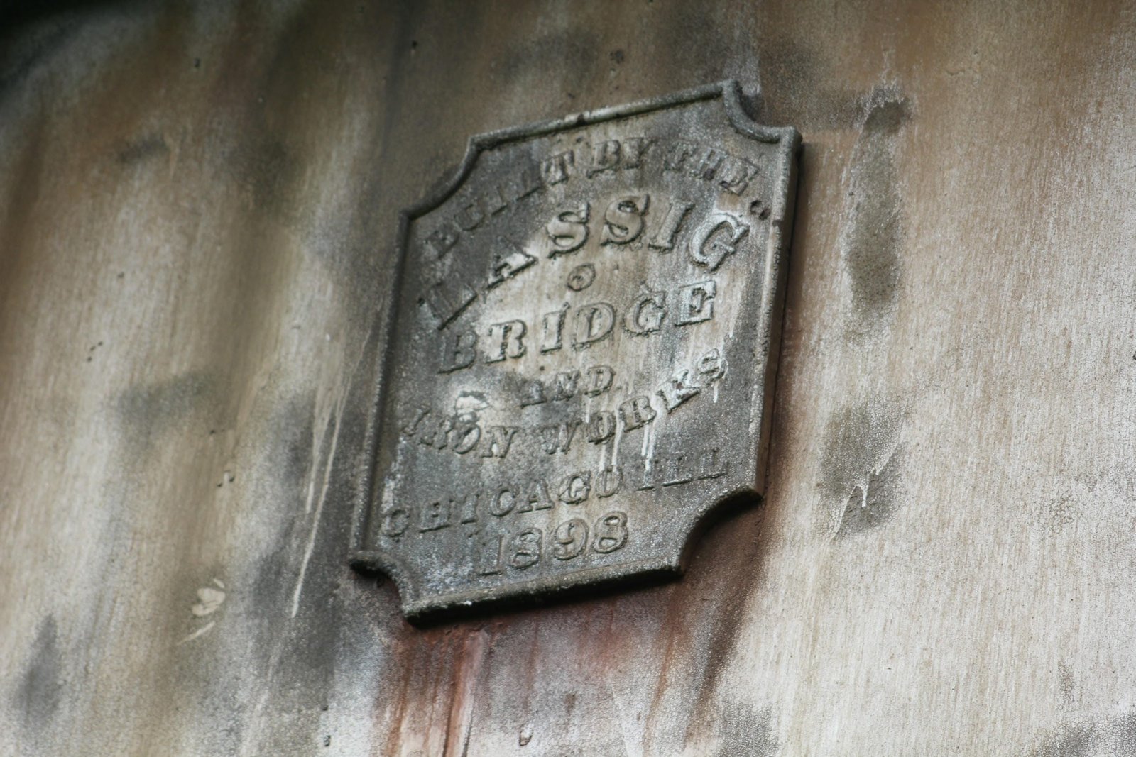Plaque